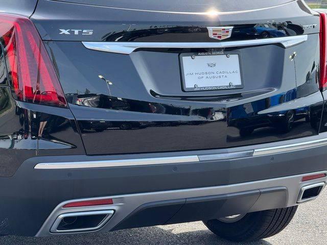 2025 Cadillac XT5 FWD Premium Luxury