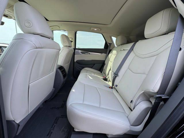 2025 Cadillac XT5 FWD Premium Luxury
