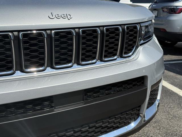 2025 Jeep Grand Cherokee GRAND CHEROKEE L LAREDO X 4X2 2025 Jeep Grand Cherokee GRAND CHEROKEE L LAREDO X 4X2