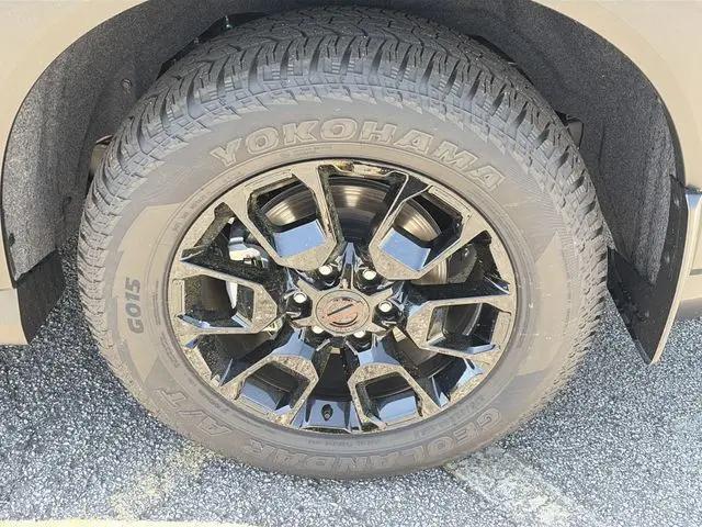 2025 Nissan Armada PRO-4X 4WD