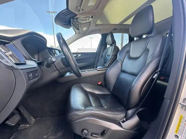 2018 Volvo XC60 T6 Momentum