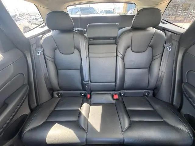 2018 Volvo XC60 T6 Momentum