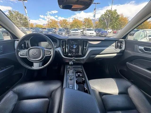 2018 Volvo XC60 T6 Momentum