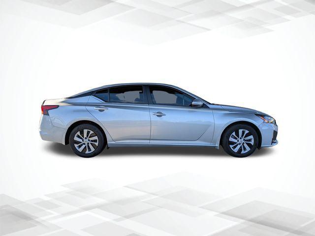 2023 Nissan Altima S FWD