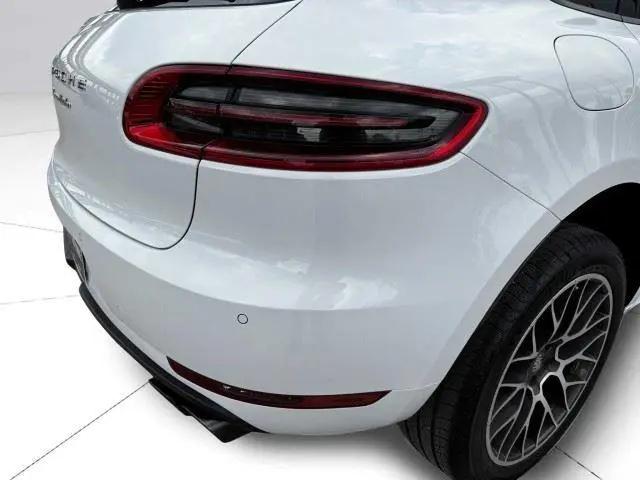 2017 Porsche Macan Turbo