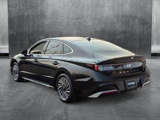 2025 Hyundai Sonata Hybrid SEL