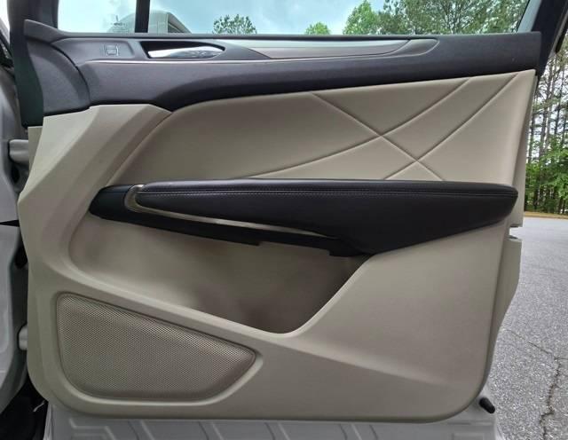2019 Lincoln MKC Standard