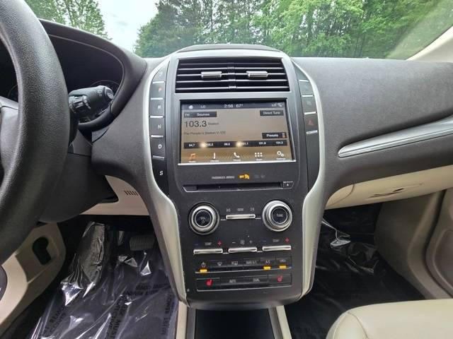 2019 Lincoln MKC Standard