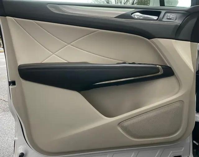 2019 Lincoln MKC Standard