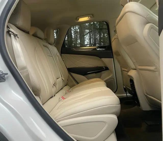2019 Lincoln MKC Standard