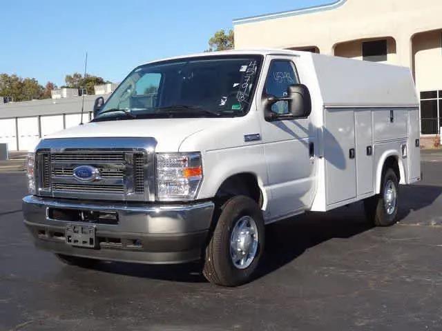 2025 Ford E-350 Cutaway E-Series Cutaway for sale in Norfolk, VA