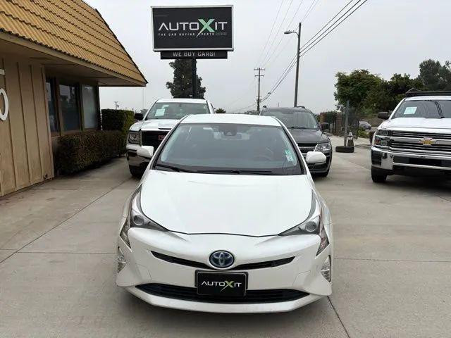 2017 Toyota Prius Three Touring