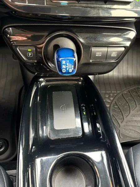 2017 Toyota Prius Three Touring