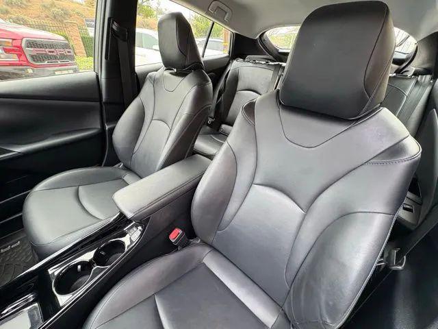 2017 Toyota Prius Three Touring