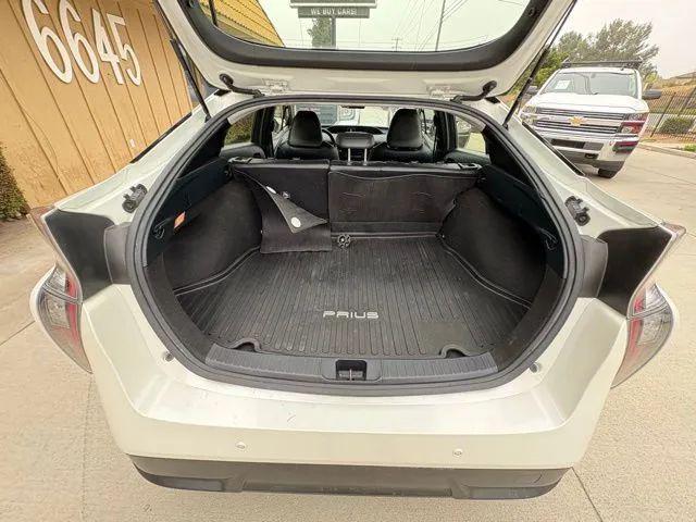 2017 Toyota Prius Three Touring