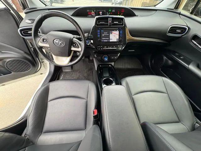 2017 Toyota Prius Three Touring