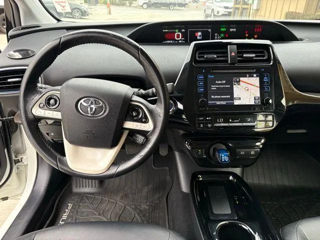 2017 Toyota Prius Three Touring