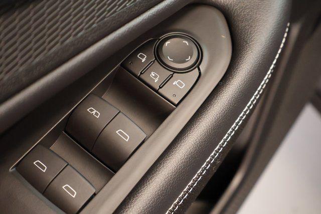 2025 Chevrolet V Blazer eAWD LT