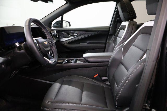 2025 Chevrolet V Blazer eAWD LT