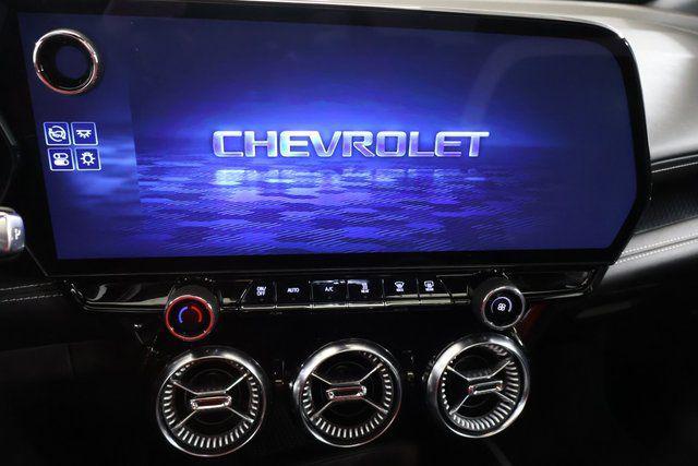 2025 Chevrolet V Blazer eAWD LT