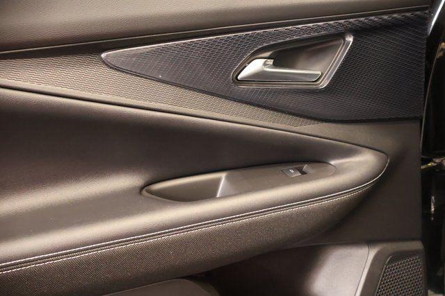 2025 Chevrolet V Blazer eAWD LT