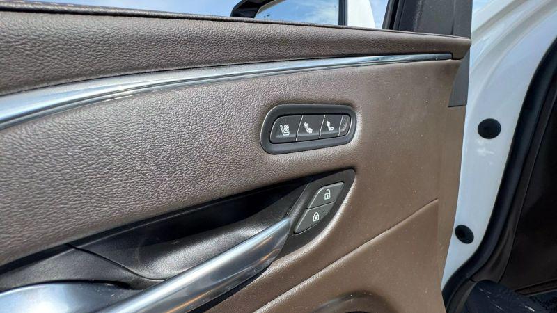 2021 Cadillac Escalade 4WD Premium Luxury