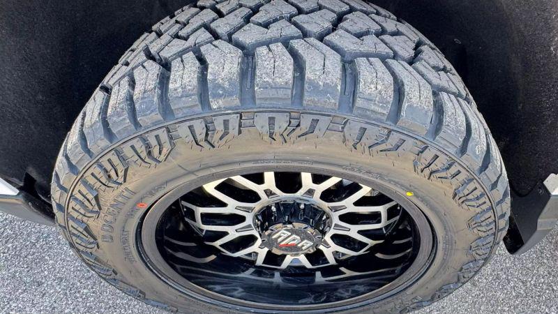 2022 Chevrolet Silverado 1500 4WD Crew Cab Standard Bed WT
