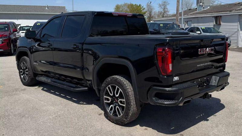 2021 GMC Sierra 1500 4WD Crew Cab Short Box AT4