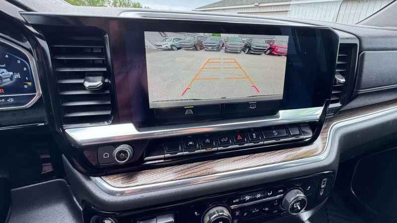 2023 Chevrolet Silverado 1500 4WD Crew Cab Short Bed LT Trail Boss