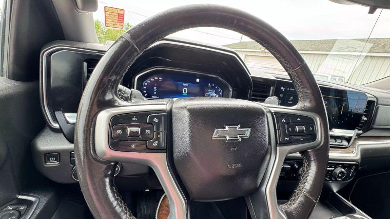 2023 Chevrolet Silverado 1500 4WD Crew Cab Short Bed LT Trail Boss