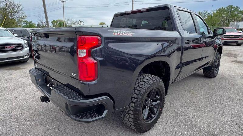 2023 Chevrolet Silverado 1500 4WD Crew Cab Short Bed LT Trail Boss