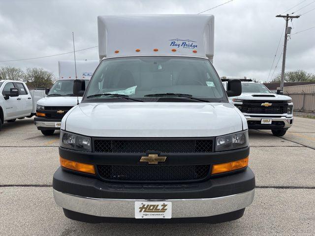 2025 Chevrolet Express Cutaway Work Van