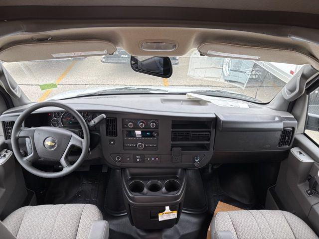 2025 Chevrolet Express Cutaway Work Van