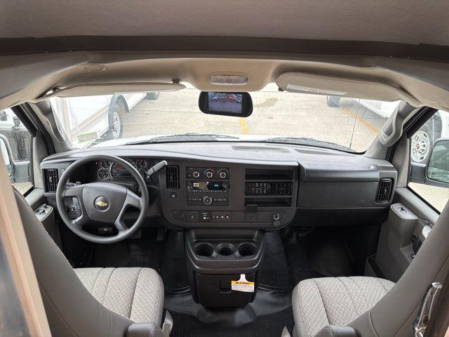 2024 Chevrolet Express Cutaway Work Van