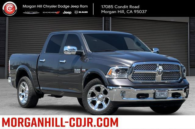 2017 RAM 1500 Laramie Crew Cab 4x4 57 Box