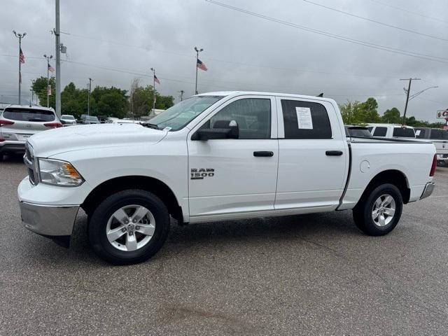 2023 RAM 1500 Classic SLT Crew Cab 4x4 57 Box