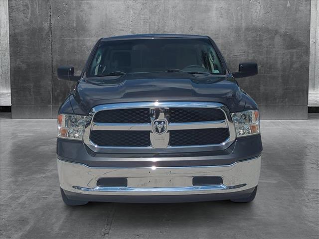 2019 RAM 1500 Classic SLT Crew Cab 4x2 64 Box