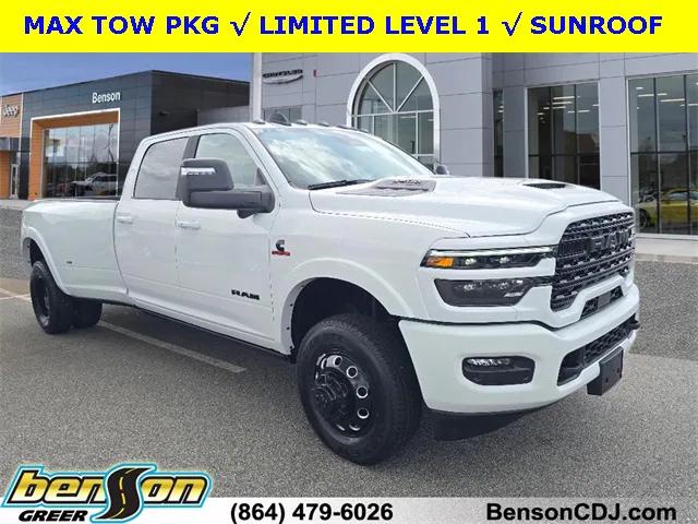 2025 RAM Ram 3500 RAM 3500 LIMITED CREW CAB 4X4 8 BOX