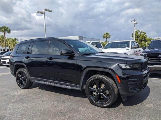 2022 Jeep Grand Cherokee L Altitude 4x2