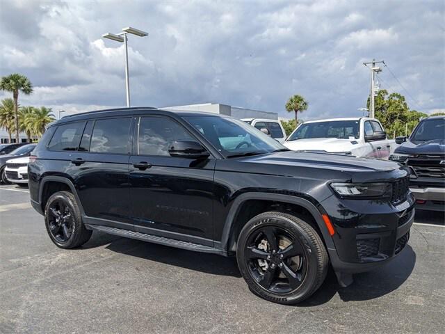 2022 Jeep Grand Cherokee L Altitude 4x2