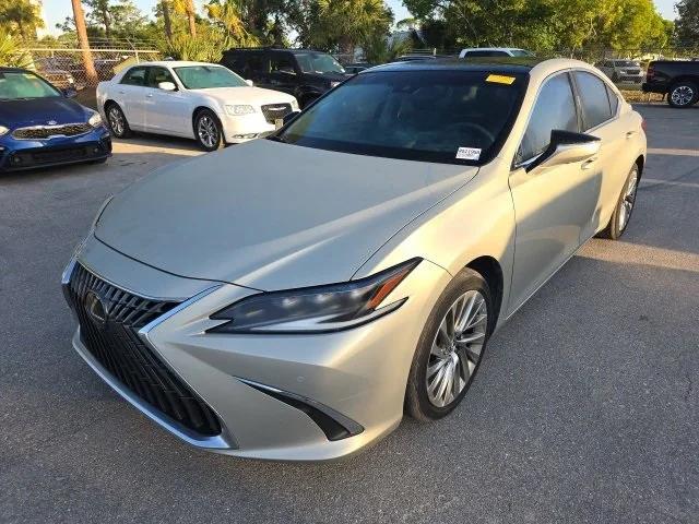 2022 Lexus ES 350 Ultra Luxury