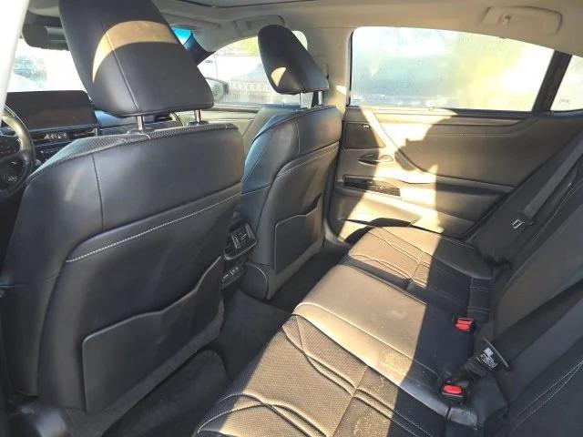 2022 Lexus ES 350 Ultra Luxury