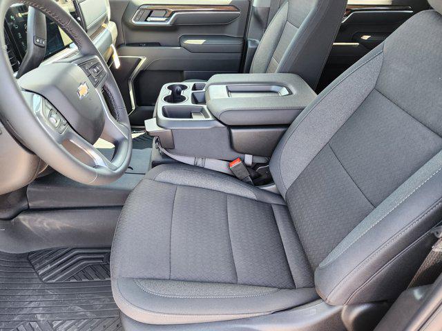 2025 Chevrolet Silverado 1500 LT 4WD