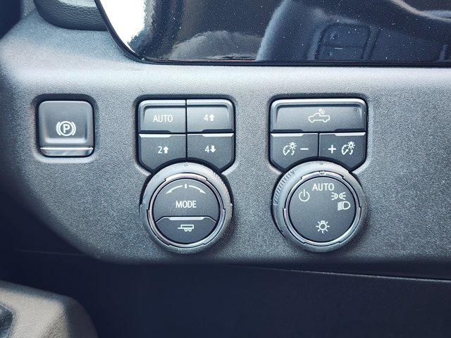 2025 Chevrolet Silverado 1500 LT 4WD