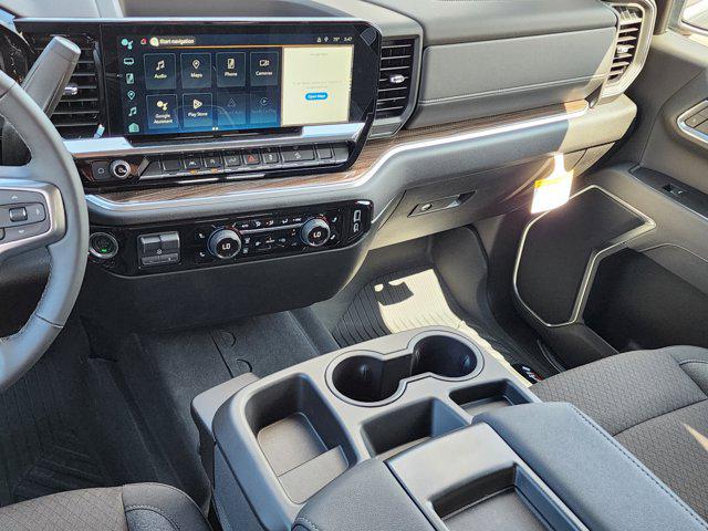 2025 Chevrolet Silverado 1500 LT 4WD