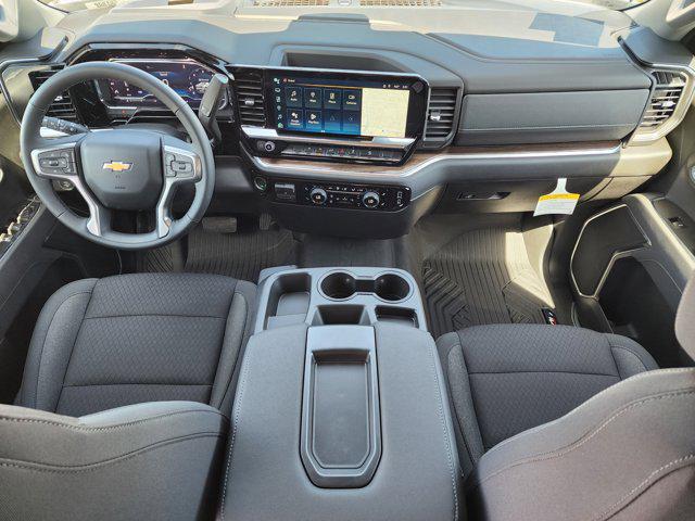 2025 Chevrolet Silverado 1500 LT 4WD
