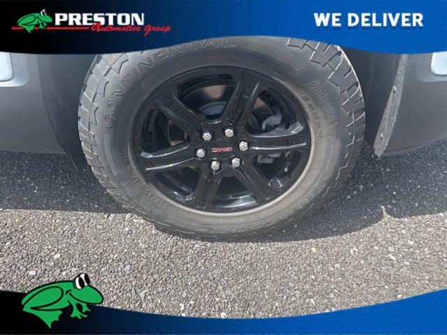 2022 GMC Acadia AWD AT4