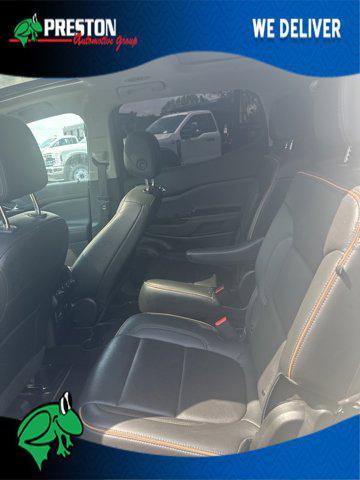 2022 GMC Acadia AWD AT4