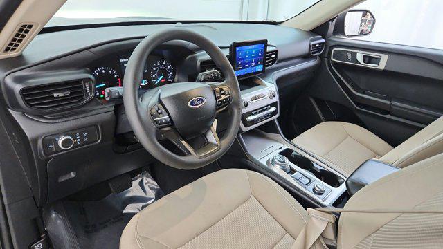 2022 Ford Explorer Base