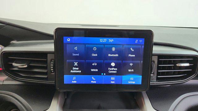 2022 Ford Explorer Base